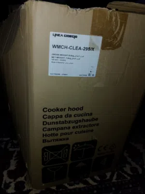 شفاط مطبخ. جديد بلكرتونه