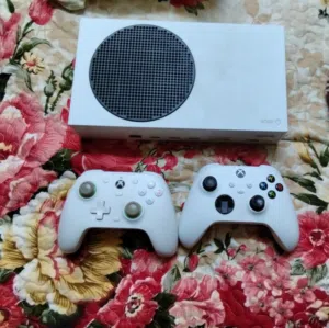 Xbox Series S Xbox for sale in Aden