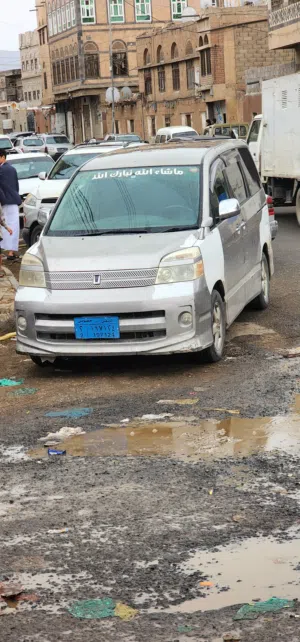 Used Toyota Voxy in Sana'a