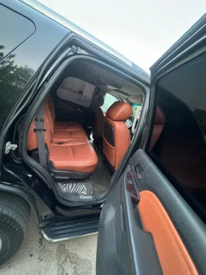 Used GMC Yukon in Al Madinah
