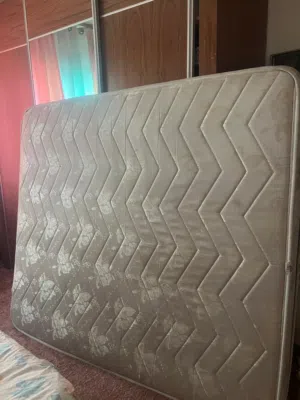 فرشه طبيه لانا زنبركيه