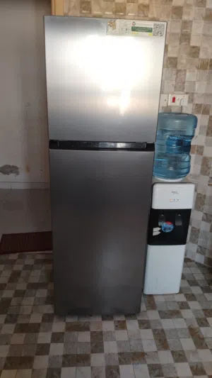 تلاجه تي سي ال