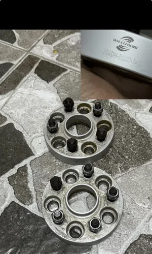 سبيسرات كورولا مقاس 25mm