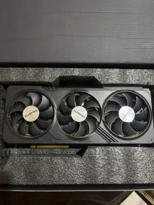 AMD RX 7800XT 16GB