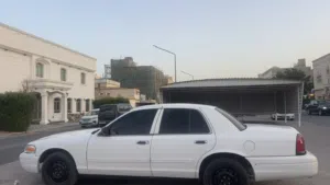 فورد فتكوريا موديل 2012