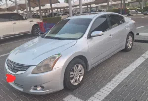 Nissan . Altima . 2012 . Used4