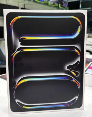 i pad pro m5 13inch ram12gb 256gb wifi and celler brand new for sale