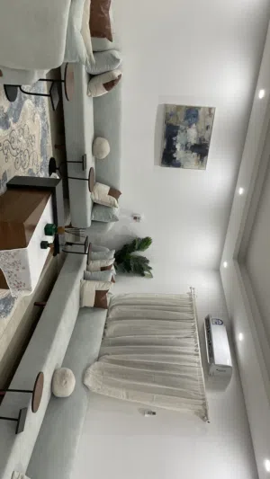 استعمال خفيف كنب ازرق سماوي