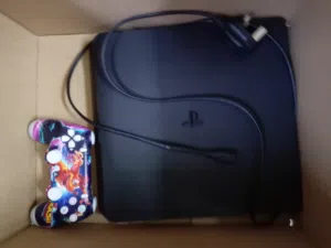 PlayStation 4 PlayStation for sale in Al Dakhiliya