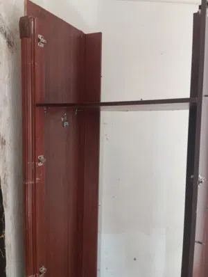 دولاب مستعمل للبيع
