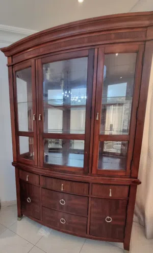 قطعه ما فيه خدش مستعمل ل لفتره قليله