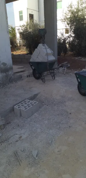 ونش صرصور لرفع كافة مواد البناء وصبات الميلان بخدمات وأسعار مميزه...