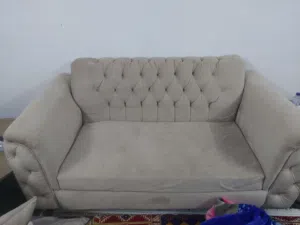 للبيع كنب 3 قطع كنب