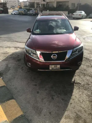 Used Nissan Pathfinder in Amman