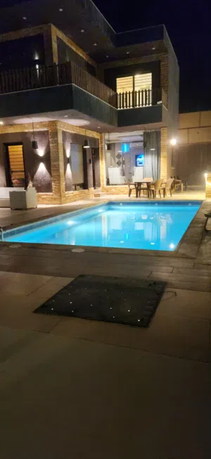 2 Bedrooms Chalet for Rent in Jordan Valley Dead Sea