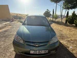 سيارة هوندا سيفيك 2005 موديل VTi صالون/سيدان، أخضر، بنزين، مرخصة، حالة جيدة