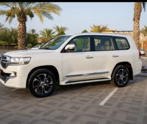 Used Toyota Land Cruiser in Muscat