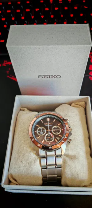 Seiko Meca-Quartz Chronograph (Ref. 8T63-00D0) - Mint Condition.