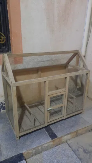 قفص دجاج كبير خشبي للبيع