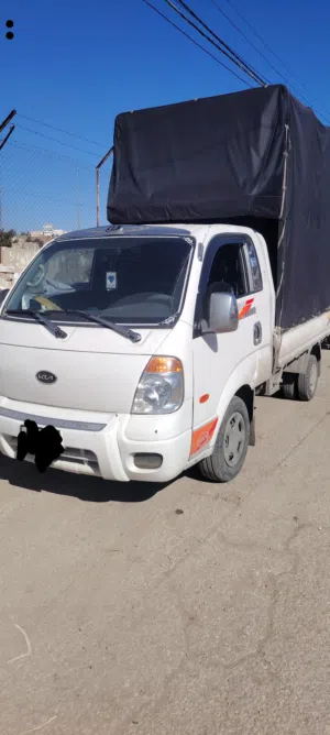 بكم نقل عفش وبضائع وصيانة عامة للكنب وغرف النوم والخزائن