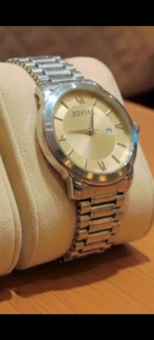 ساعة سويسرية للبيع