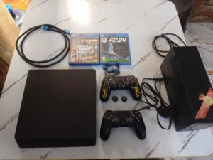 ps4 سلم مستعمل للبيع