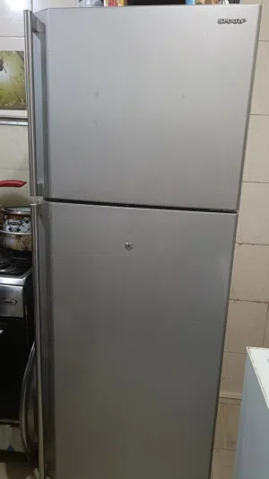 ثلاجه للبيع