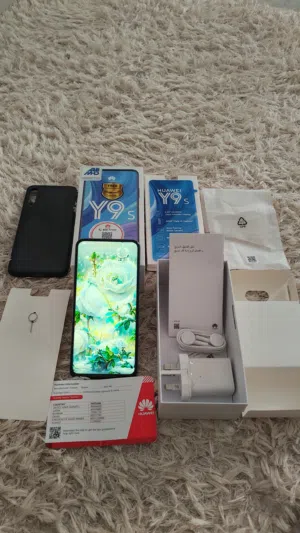 Huawei Y9s 128 GB in Al Sharqiya