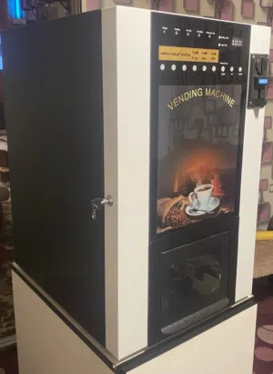 ماكينة قهوة ومشروبات ساخنة