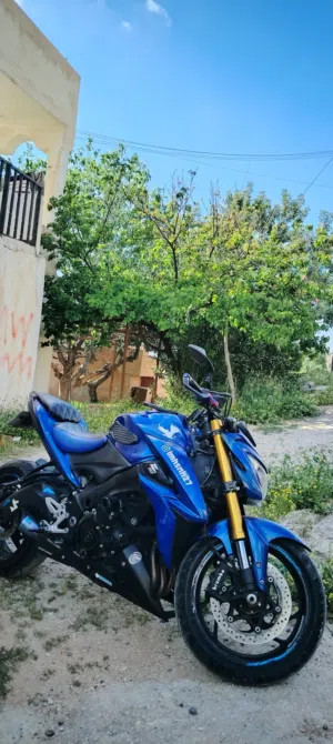 اكسبوا الصلاة على النبي  سوزوكي GSX S1000