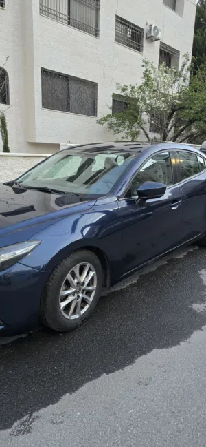 Mazda 3 2017 for sale للبيع