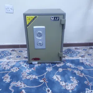 خزنة معدنية ضد الحريق