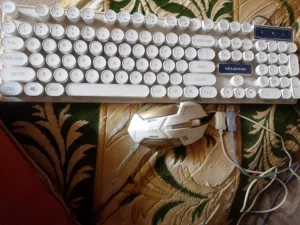 كيبورد RGB معه ماوس هديه