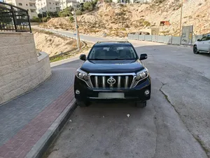 تويتا-لاندكروزر-luxury-2015-مميزة-جدا-ماتور-2800-بقوة-204-حصان