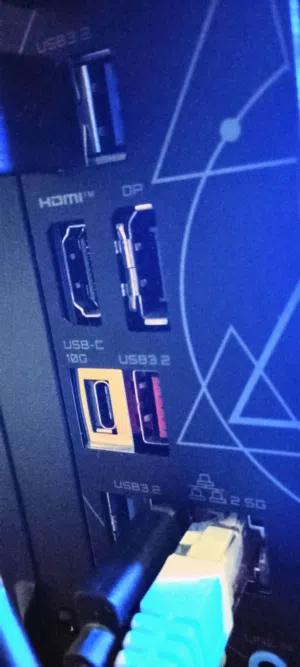 بي سي قيمنق للبيع