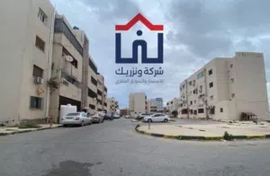 مجموعة. شقق امام. مستودع. بن جابر. متوفر. دور تالت. ارضي. اول.
