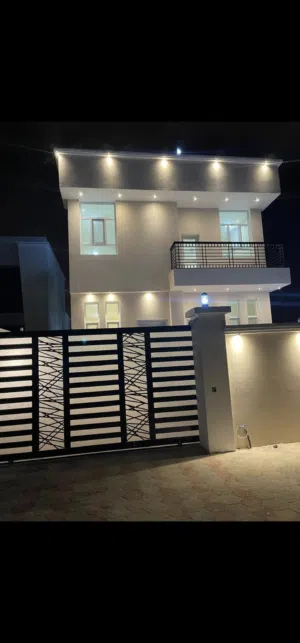 345 m2 More than 6 bedrooms Townhouse for Sale in Dhofar Salala