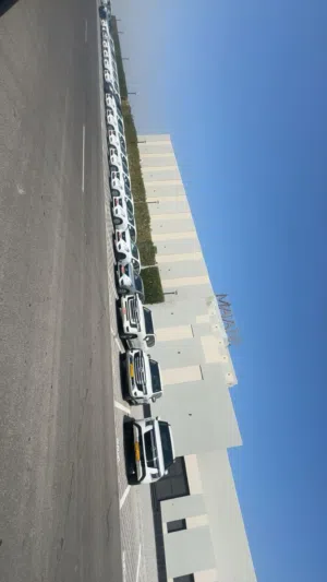 Sedan Nissan in Muscat
