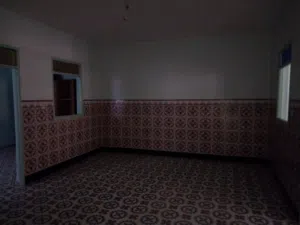 4 Bedrooms . 3 Bathrooms . 85 ft²2