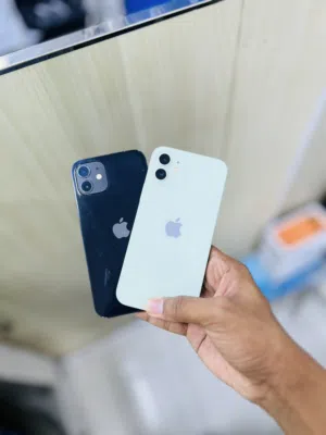 Iphone 12 128gb 5G clean condition well maintained