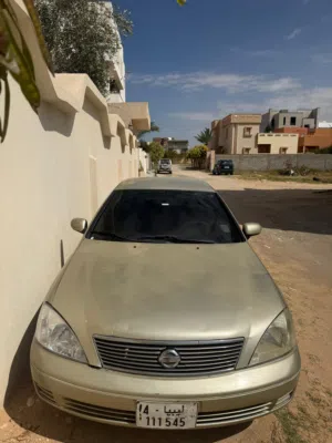 نيسان ماشية 200الف محرك المليون