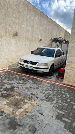 Used Volkswagen Passat in Tulkarm