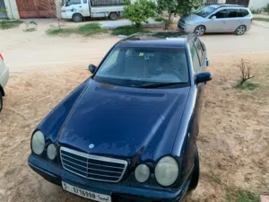 Used Mercedes Benz V-Class in Zintan