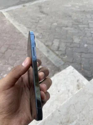 iPhone الماركة  iPhone 12 Pro Max 2023 256 gb 76%battrey 6.68 حجم الشاشة
