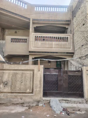 بيت للبيع في الشعله قطاع 12 شارع مدرسه النزاهة