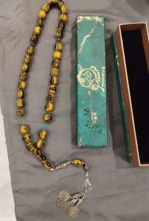 مسباح كهرمان مضغوط (فاتوران) لون عسلي مع أسود