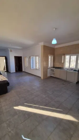 200 m2 2 Bedrooms Apartments for Rent in Benghazi Al Hawary