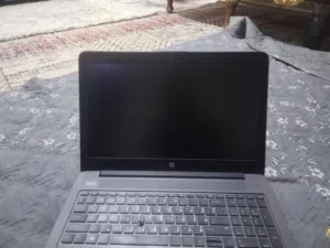 لابتوب للبيع hp مستعمل سعره 300
