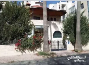 دابوق الفردوس فيلا مستقله موقع مميز 4نوم بسعر مغري