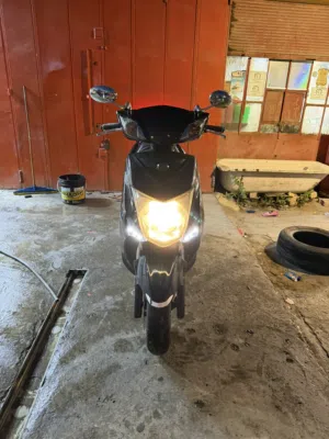 سكنس لد  ياباني  للبيع دراجه مكفوله وسعر بي مجال حك الجيه